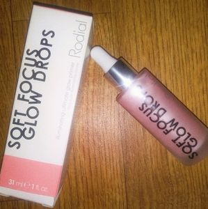 Radial Soft Focus Glow Drops